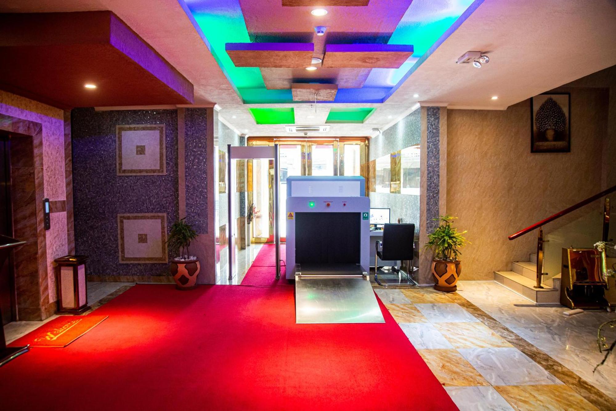 Tiffany Diamond Hotels Ltd - Makunganya Daressalam Exterior foto